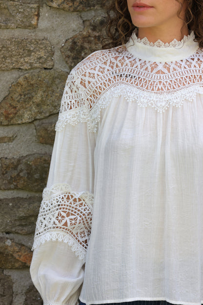 Blouse Anaé - dentelle blanche