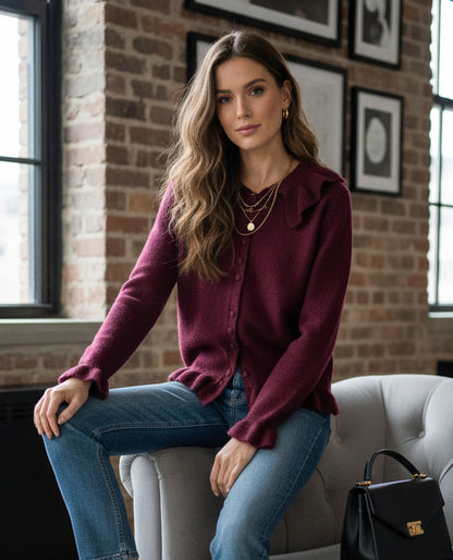 Mannequin portant le gilet Erine bordeaux taille unique 36-40