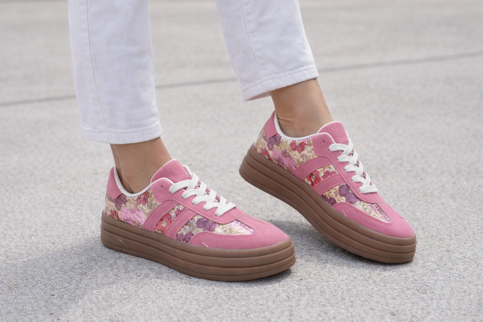 Baskets Stella rose profil plateforme, cuir toile et sequins glamour espagnol