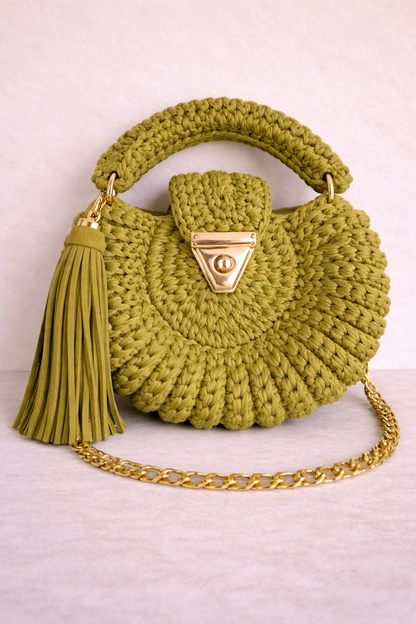 Sac Amaya olive crocheté main en coton premium, bandoulière chaîne dorée, artisanal naturel