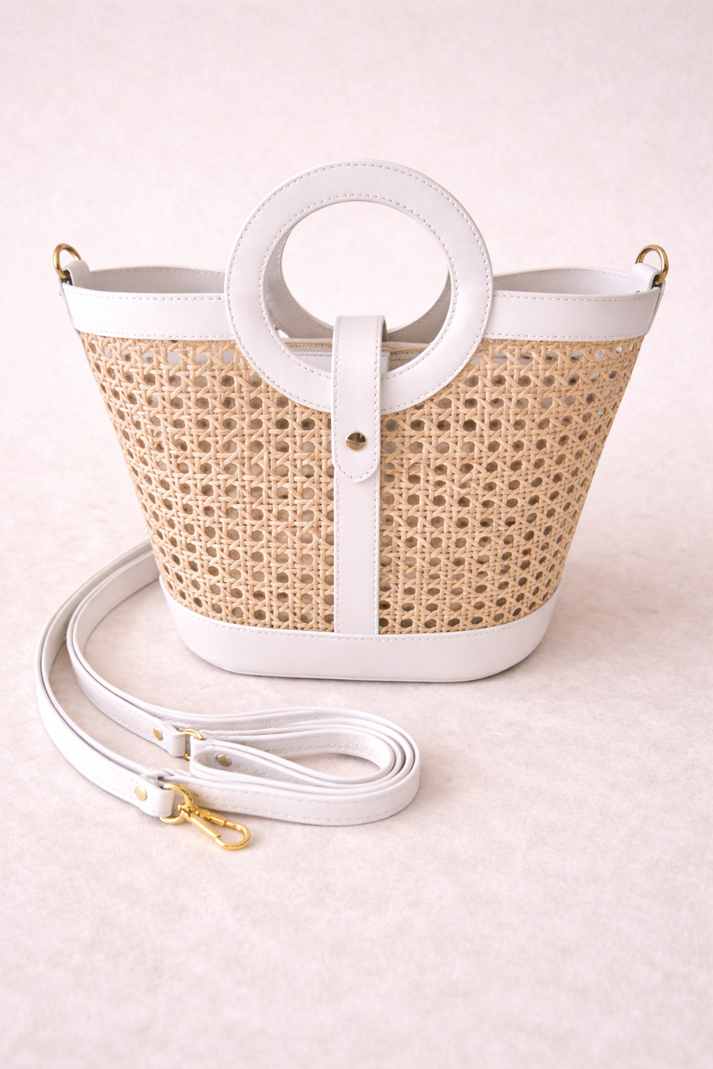 Sac Alizée blanc en paille de Vienne et cuir de veau, fait main Florence artisanal italien