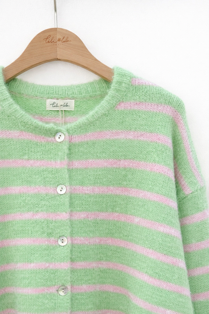 Détail rayures pastel gilet Clémence - vert et rose
