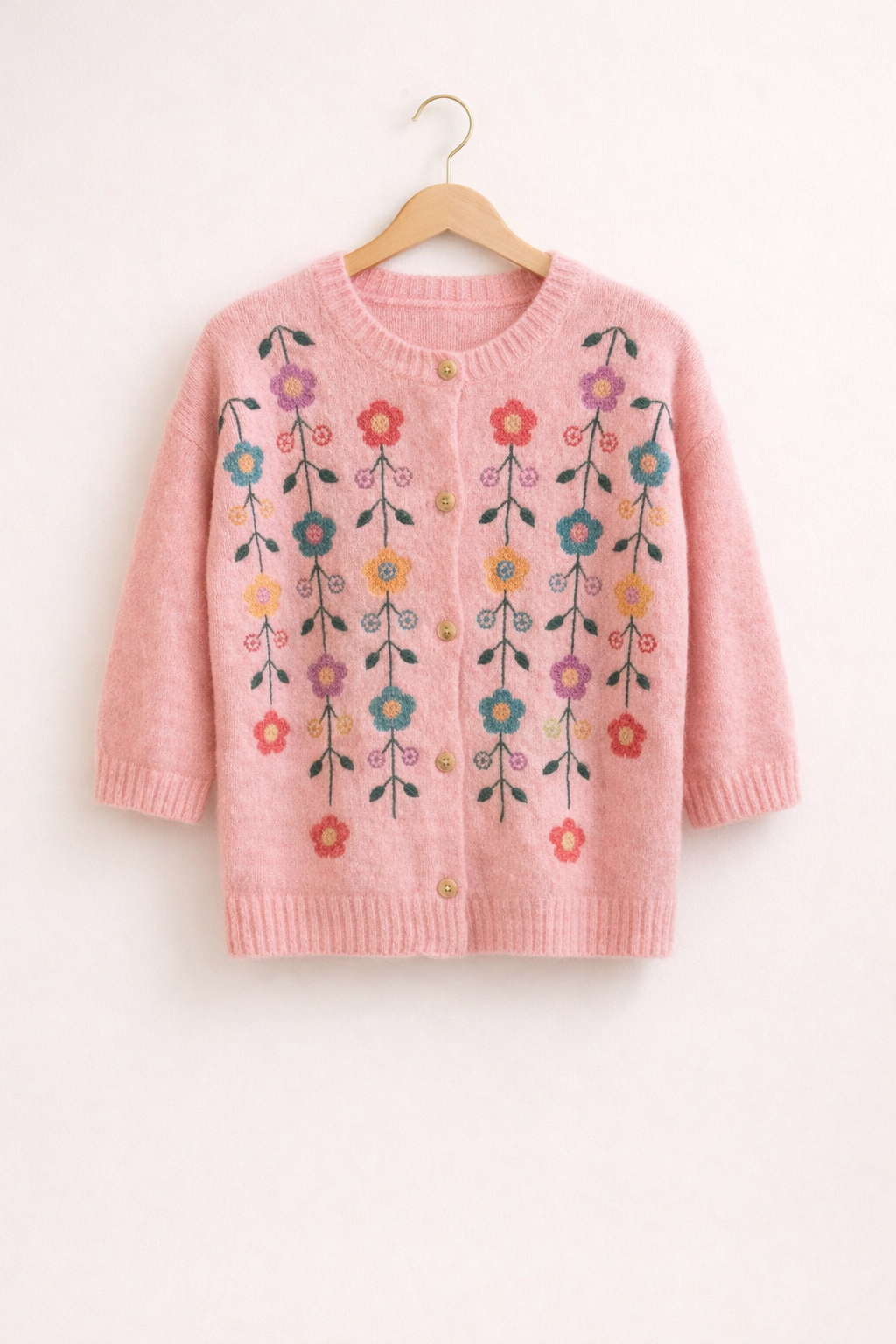 Gilet Cassie rose manches 3/4 broderies florales col rond - Cherry Paris
